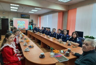 ЛИТЕРАТУРНЫЙ ВЕЧЕР «МЫ ЖИВЕМ В КРАЮ КАЗАЧЬЕМ»»
