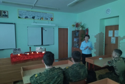 «Урок, который выбрал нас»: как в 9а классе говорили о блокаде Ленинграда